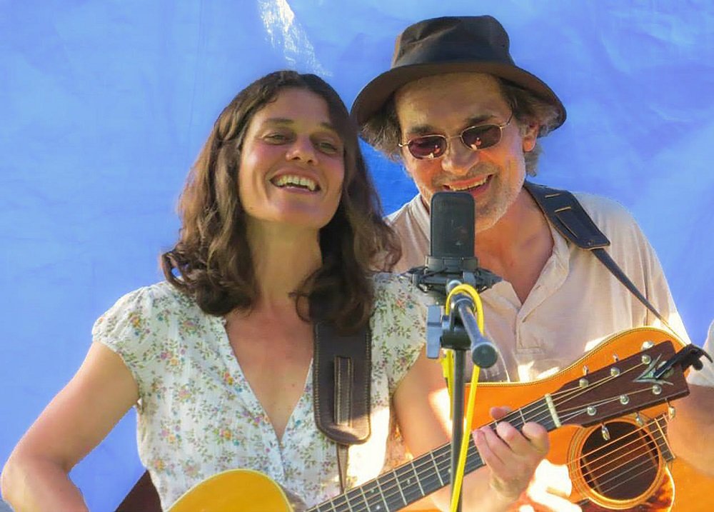 Anne and Mike Baglione will perform at the Sullivan County Museum.